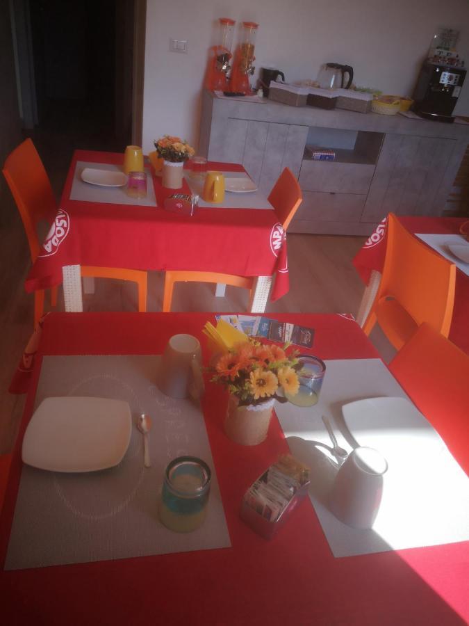 b&b mediterraneo Bosa Eksteriør billede