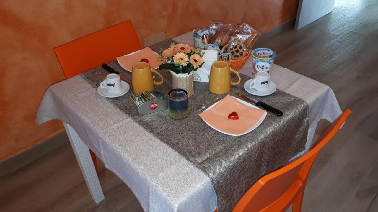 b&b mediterraneo Bosa Eksteriør billede